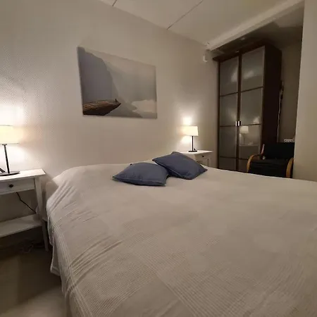 Kurren Tupa Linnunlaulun Keskellae, Saunomismahdollisuus