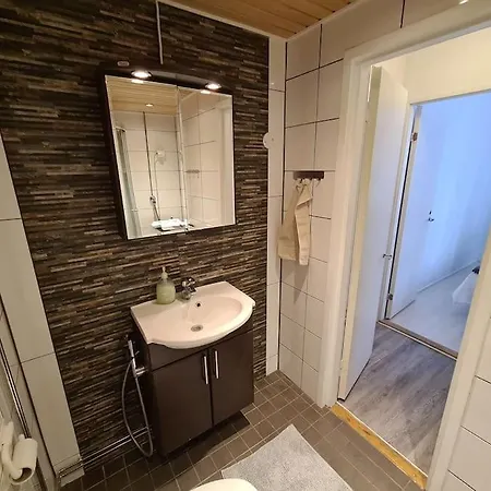 Apartamento Kurren Tupa Linnunlaulun Keskellae, Saunomismahdollisuus